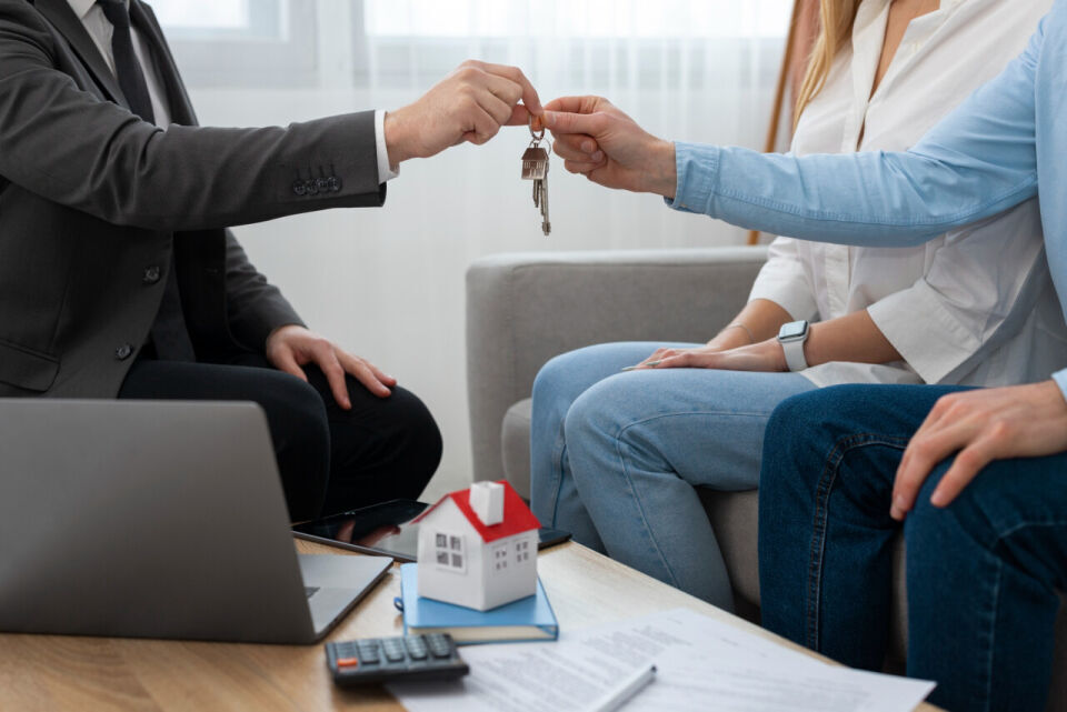 Różnice pomiędzy kredytem hipotecznym dla zakupu mieszkania z rynku pierwotnego a wtórnego