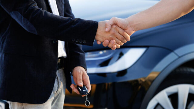Jak przeprowadzić skuteczną inspekcję techniczną przed zakupem samochodu w autokomisie