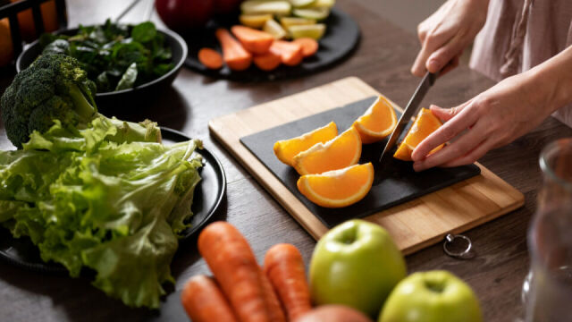Dieta roślinna vs dieta owocowo-warzywna: co wybrać?
